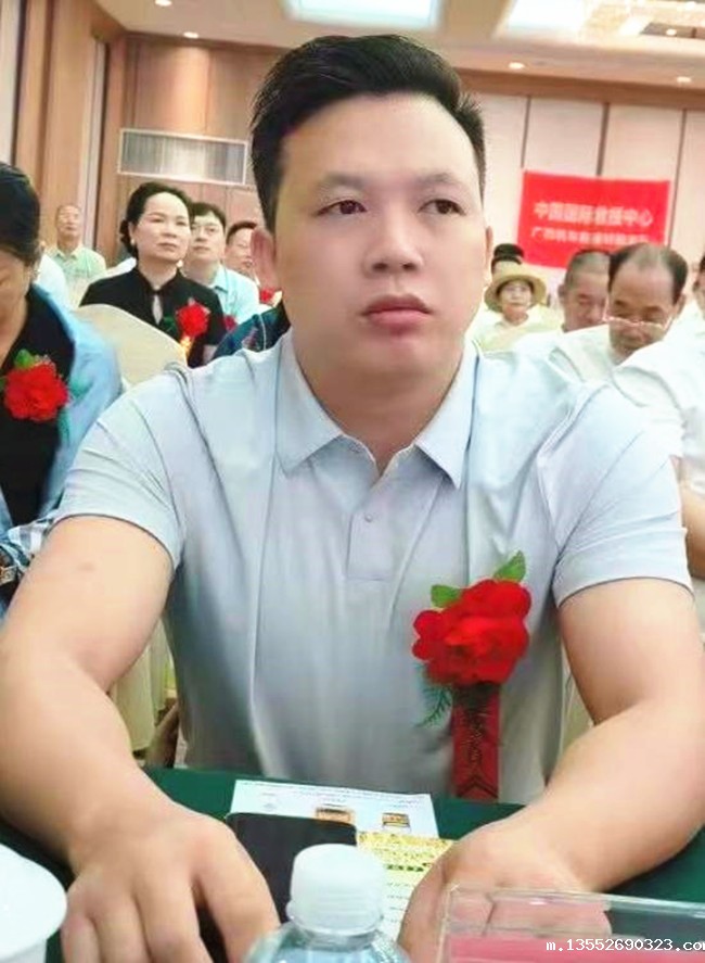 袁启明.jpg